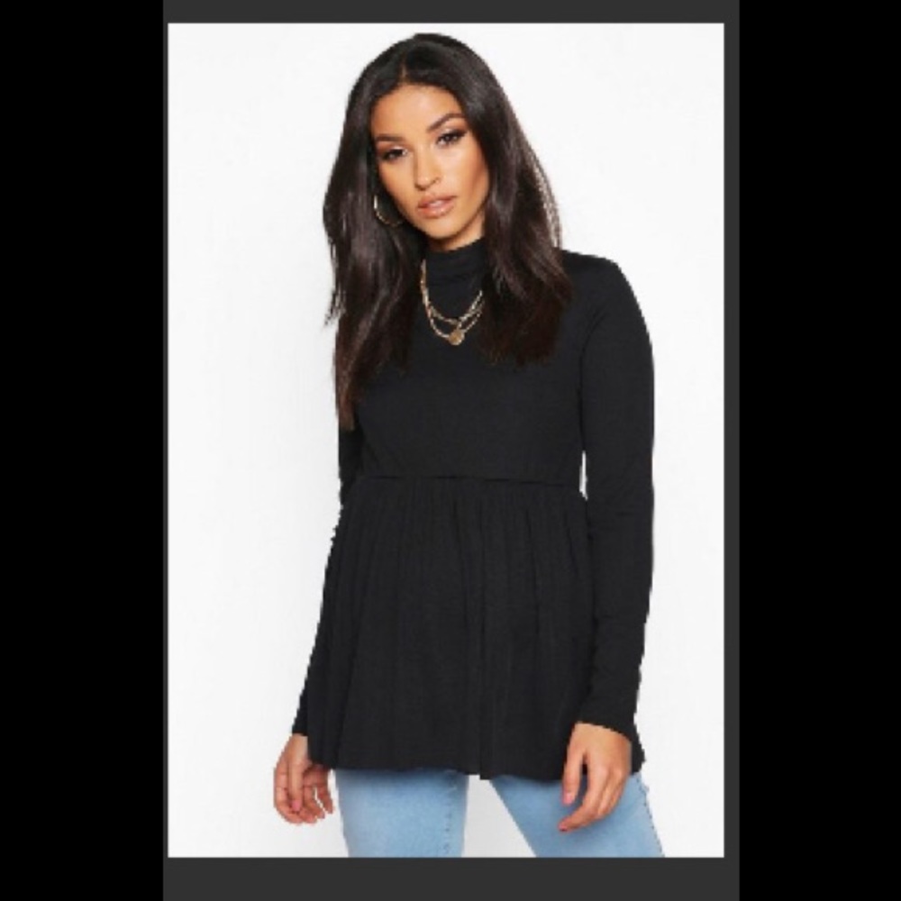 NWOT Maternity top